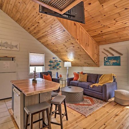 Pet-Friendly Studio With Loft And Mountain Views! Eksteriør billede