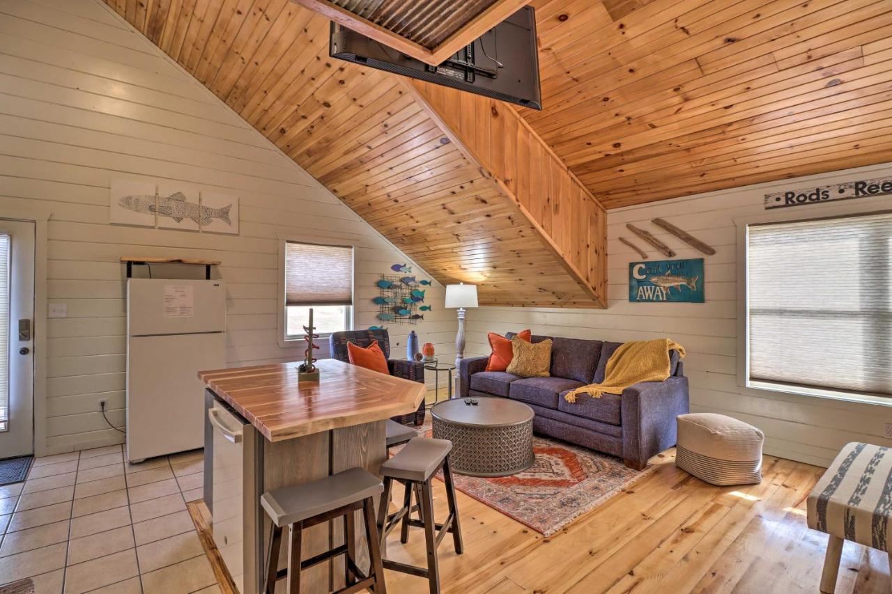 Pet-Friendly Studio With Loft And Mountain Views! Eksteriør billede