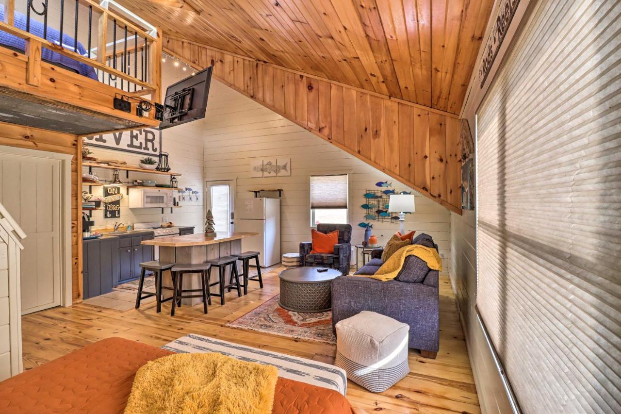 Pet-Friendly Studio With Loft And Mountain Views! Eksteriør billede