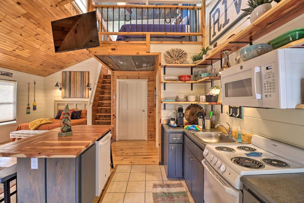 Pet-Friendly Studio With Loft And Mountain Views! Eksteriør billede