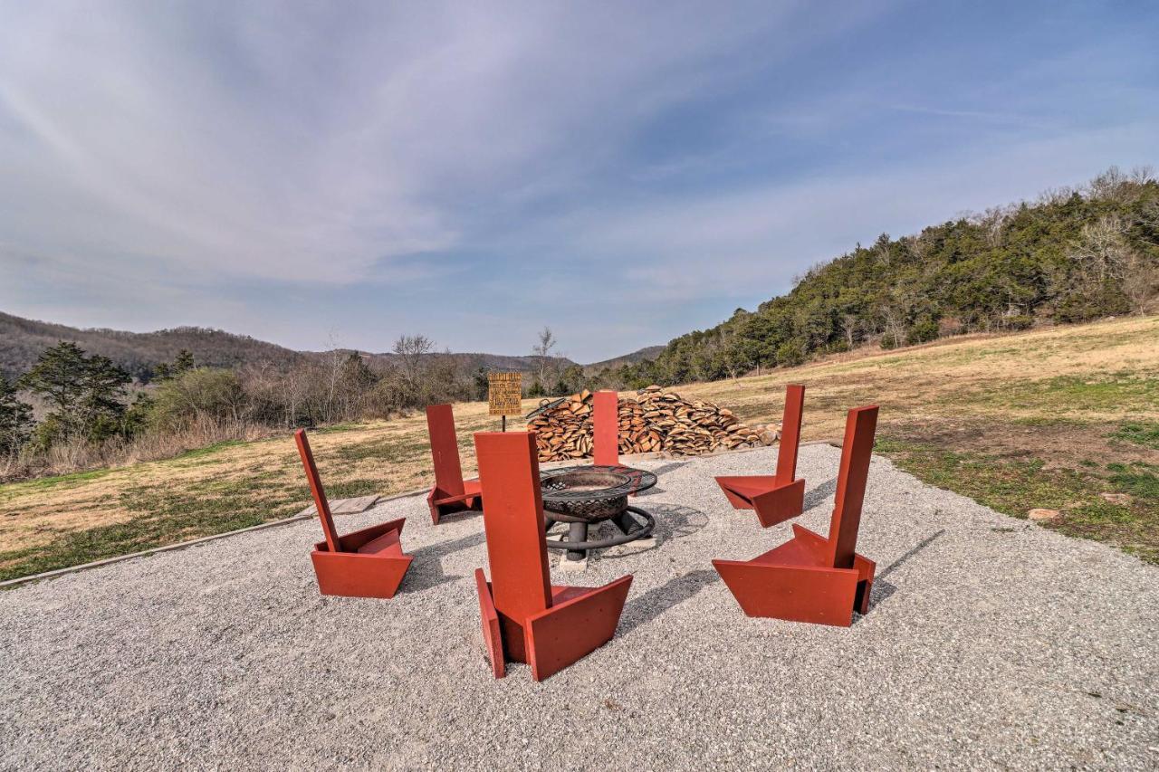 Pet-Friendly Studio With Loft And Mountain Views! Eksteriør billede