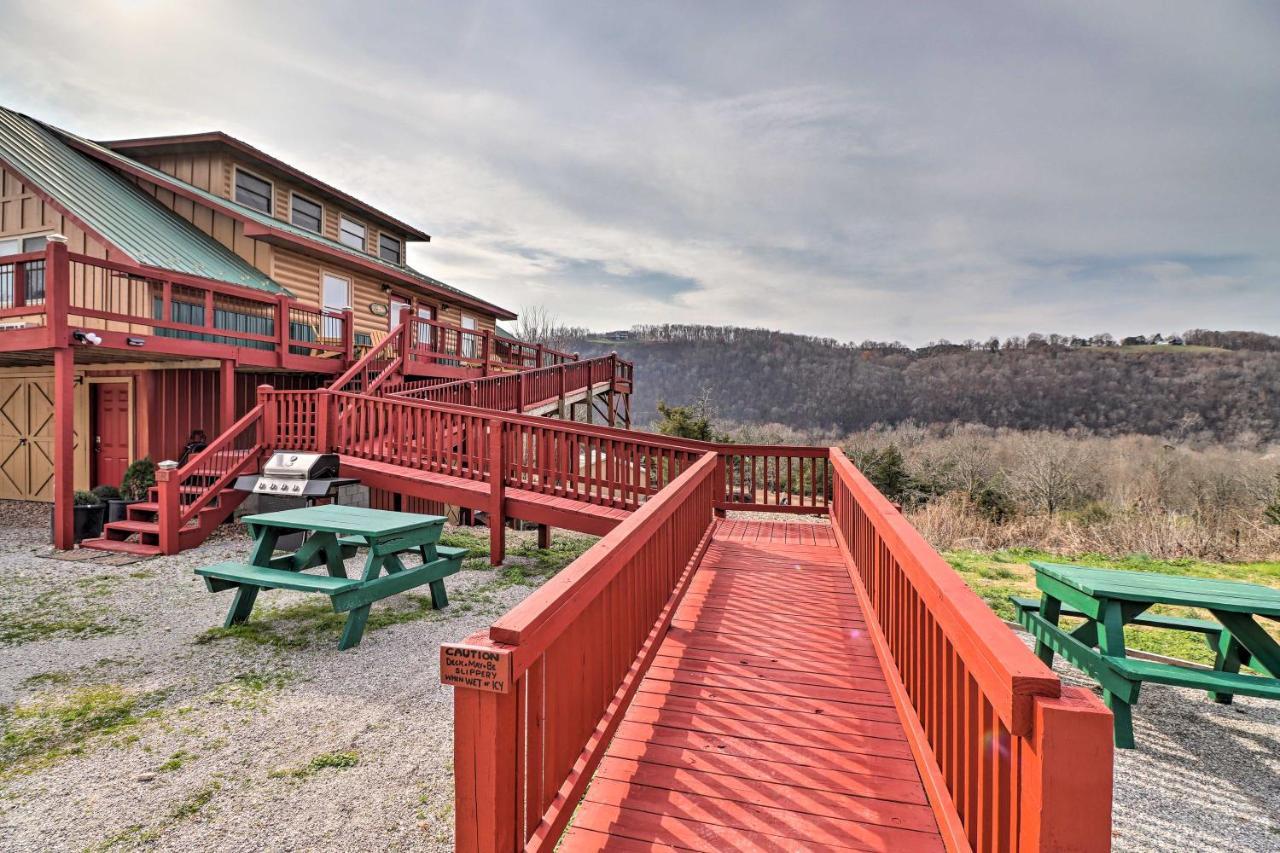 Pet-Friendly Studio With Loft And Mountain Views! Eksteriør billede