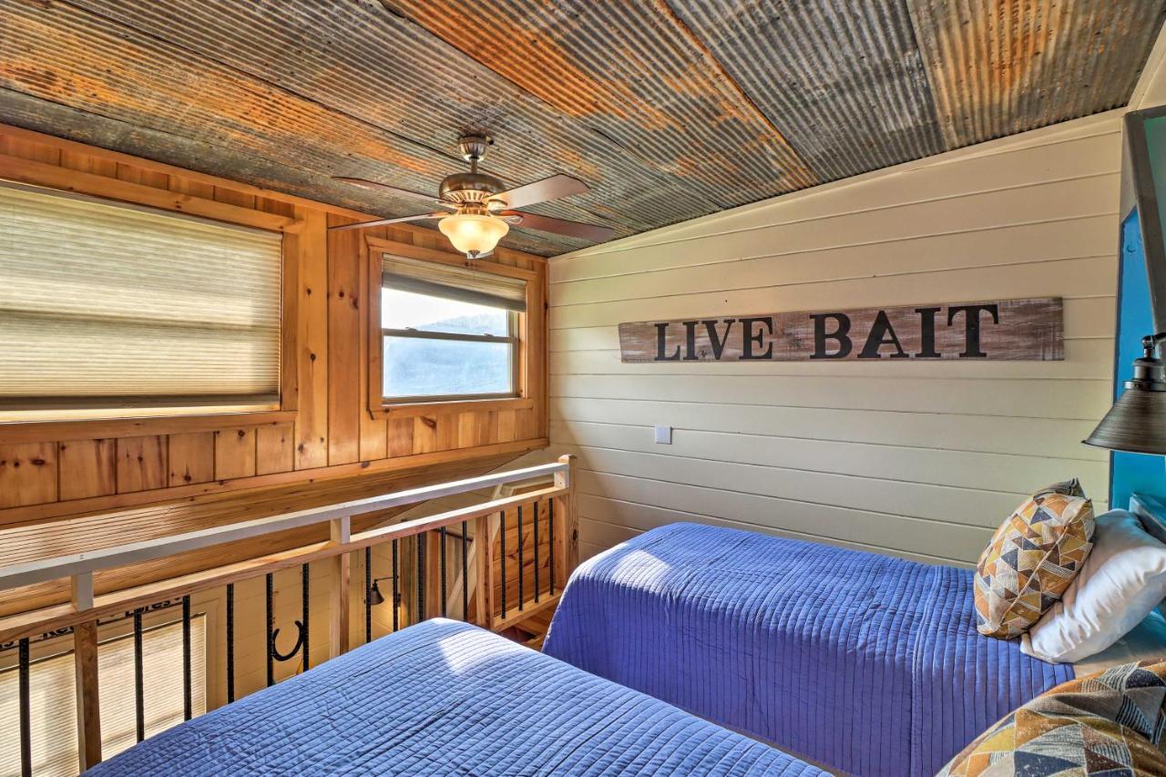 Pet-Friendly Studio With Loft And Mountain Views! Eksteriør billede